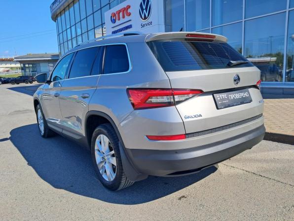 Skoda Kodiaq I с пробегом 2019 года, цена 2 396 000 рублей, 110465 км, внедорожник, Автокод Объявления