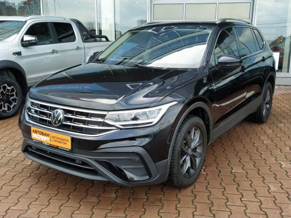 Volkswagen Tiguan II Рестайлинг с пробегом 2021 года, цена 3 600 000 рублей, 92434 км, внедорожник, Автокод Объявления