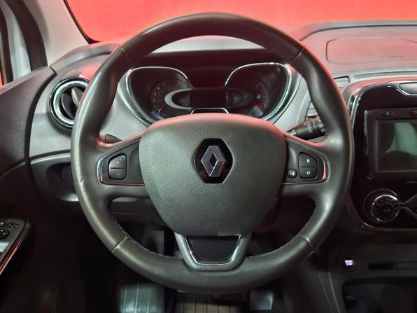 Renault Kaptur I с пробегом 2019 года, цена 1 399 000 рублей, 76249 км, внедорожник, Автокод Объявления
