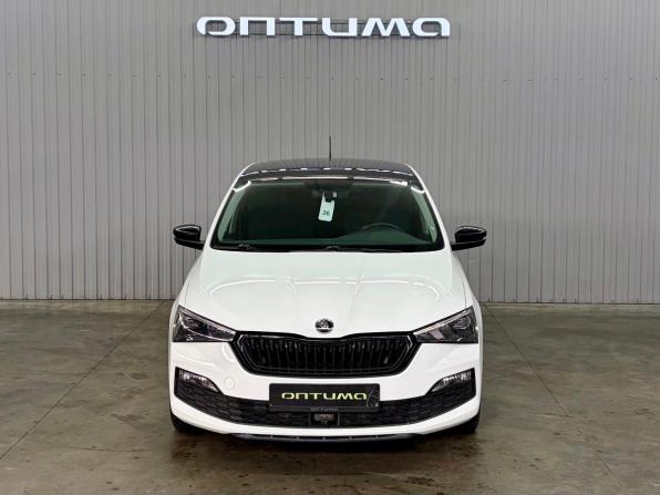Skoda Rapid II с пробегом 2020 года, цена 1 797 000 рублей, 93553 км, лифтбек, Автокод Объявления