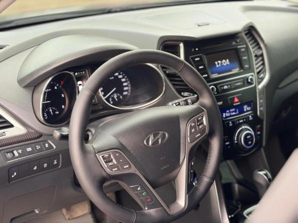 Hyundai Santa Fe III Рестайлинг с пробегом 2015 года, цена 1 870 000 рублей, 224720 км, внедорожник, Автокод Объявления