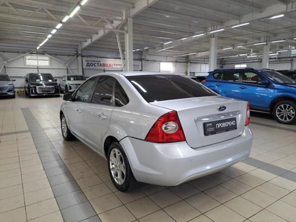 Ford Focus II Рестайлинг с пробегом 2008 года, цена 475 000 рублей, 293900 км, седан, Автокод Объявления