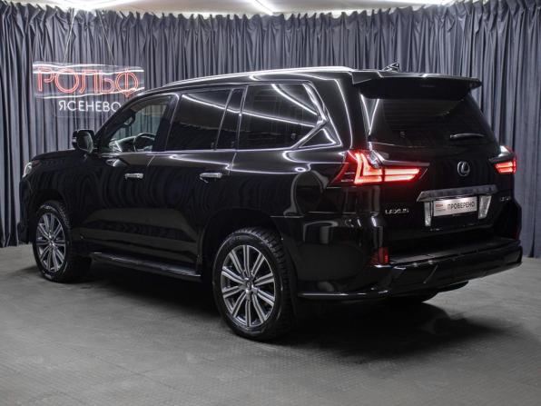 Lexus LX III Рестайлинг 2 с пробегом 2017 года, цена 8 998 000 рублей, 87222 км, внедорожник, Автокод Объявления