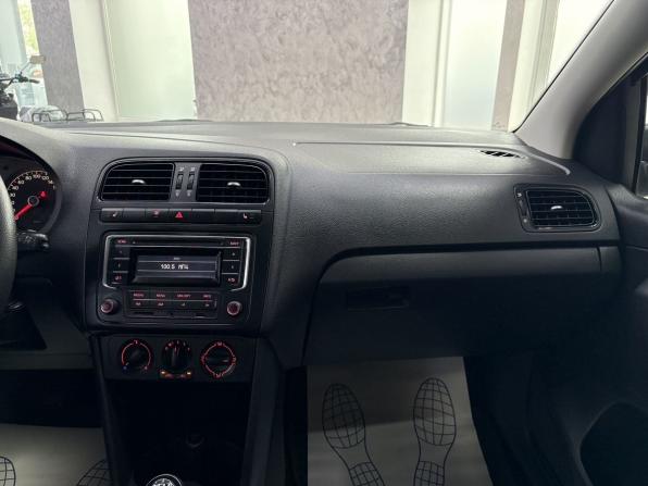 Volkswagen Polo V с пробегом 2013 года, цена 845 000 рублей, 124669 км, седан, Автокод Объявления