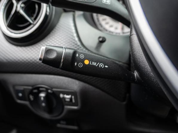 Mercedes-Benz A-Класс III (W176) с пробегом 2013 года, цена 1 295 000 рублей, 163147 км, хэтчбек, Автокод Объявления