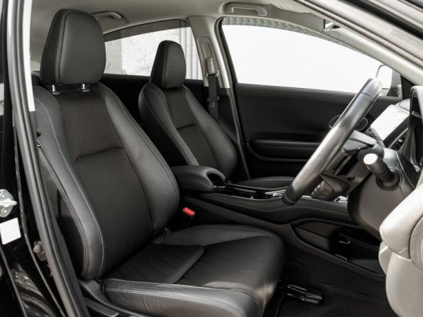 Honda Vezel I Рестайлинг с пробегом 2019 года, цена 2 050 000 рублей, 52150 км, внедорожник, Автокод Объявления
