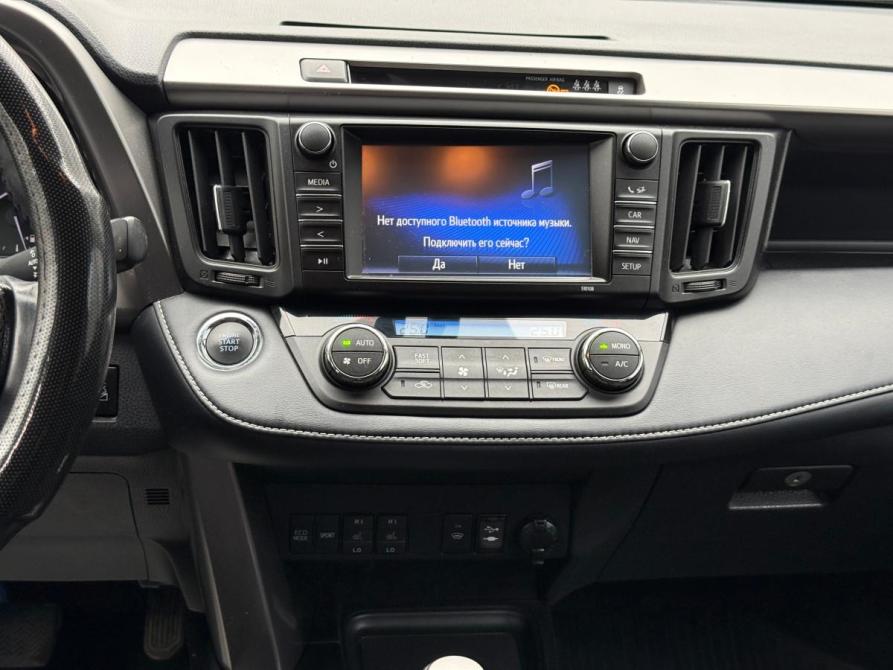 Toyota RAV4 IV (XA40) Рестайлинг Санкт-Петербург  - изображение 10