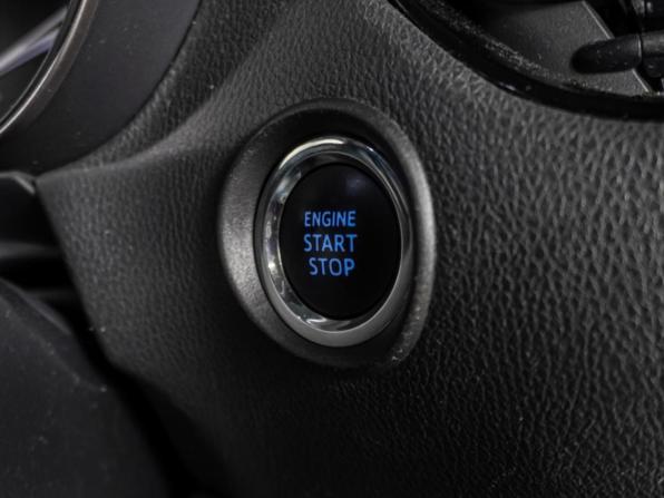 Toyota C-HR I Рестайлинг с пробегом 2020 года, цена 2 349 000 рублей, 110661 км, внедорожник, Автокод Объявления
