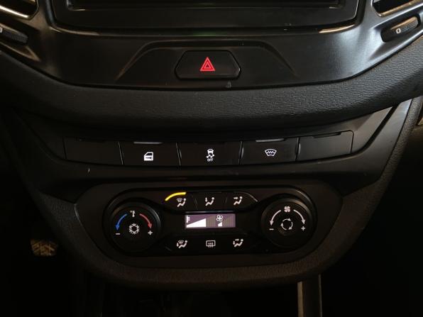 Lada (ВАЗ) Vesta I с пробегом 2019 года, цена 739 000 рублей, 150712 км, седан, Автокод Объявления
