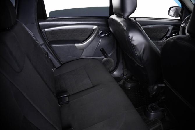 Renault Duster I Рестайлинг с пробегом 2015 года, цена 1 259 000 рублей, 193000 км, внедорожник, Автокод Объявления
