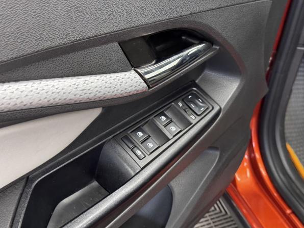 Lada (ВАЗ) Vesta I с пробегом 2017 года, цена 1 069 000 рублей, 111720 км, универсал, Автокод Объявления