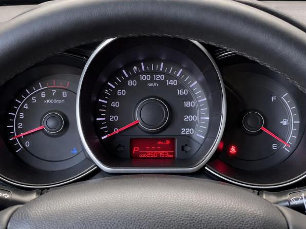 Kia Rio III с пробегом 2013 года, цена 717 000 рублей, 250753 км, хэтчбек, Автокод Объявления