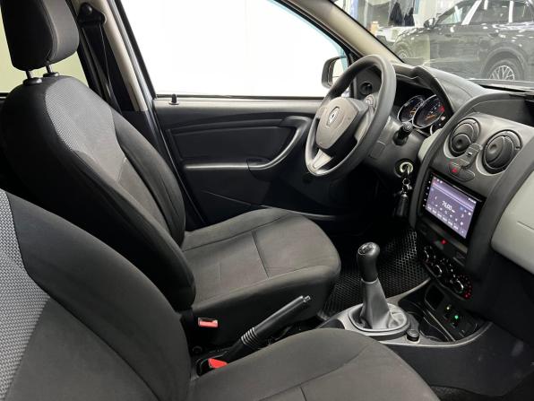 Renault Duster I Рестайлинг с пробегом 2018 года, цена 1 099 000 рублей, 114000 км, внедорожник, Автокод Объявления