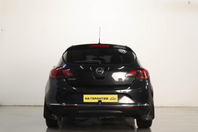 Opel Astra J Рестайлинг с пробегом 2013 года, цена 729 000 рублей, 218000 км, хэтчбек, Автокод Объявления