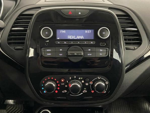 Renault Kaptur I Рестайлинг с пробегом 2021 года, цена 1 765 000 рублей, 23138 км, внедорожник, Автокод Объявления