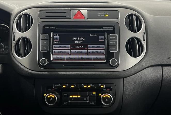 Volkswagen Tiguan I с пробегом 2010 года, цена 1 100 000 рублей, 198685 км, внедорожник, Автокод Объявления