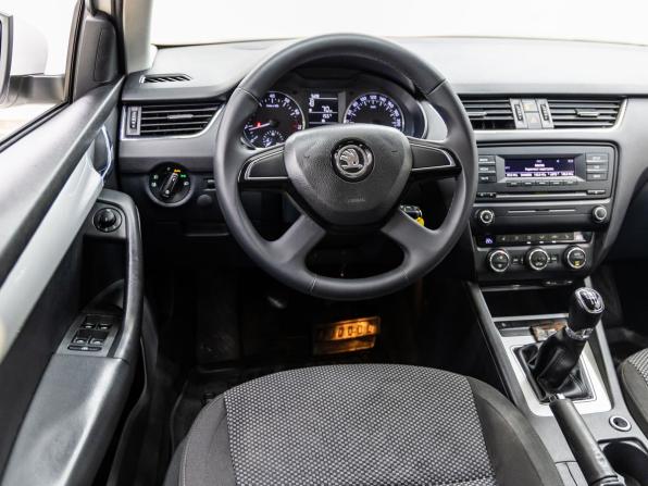Skoda Octavia III (A7) с пробегом 2014 года, цена 938 000 рублей, 158352 км, лифтбек, Автокод Объявления