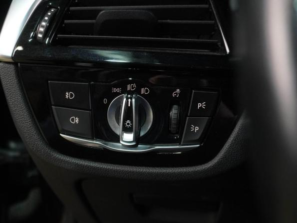 BMW 5 серии VII (G30/G31/G38) с пробегом 2019 года, цена 4 249 000 рублей, 64436 км, седан, Автокод Объявления