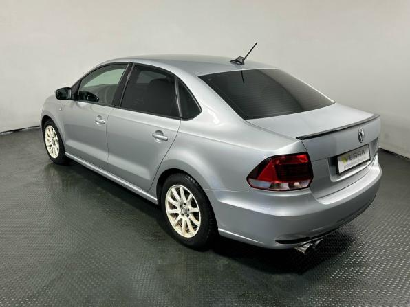 Volkswagen Polo V Рестайлинг с пробегом 2017 года, цена 910 000 рублей, 187002 км, седан, Автокод Объявления
