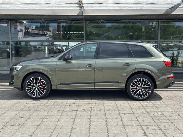 Audi Q7 II (4M) Рестайлинг 2 с пробегом 2025 года, цена 16 500 000 рублей, 10 км, внедорожник, Автокод Объявления