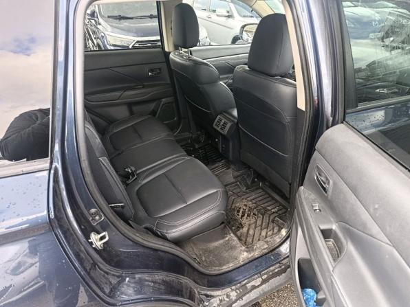 Mitsubishi Outlander III Рестайлинг 3 с пробегом 2021 года, цена 2 849 000 рублей, 56880 км, внедорожник, Автокод Объявления