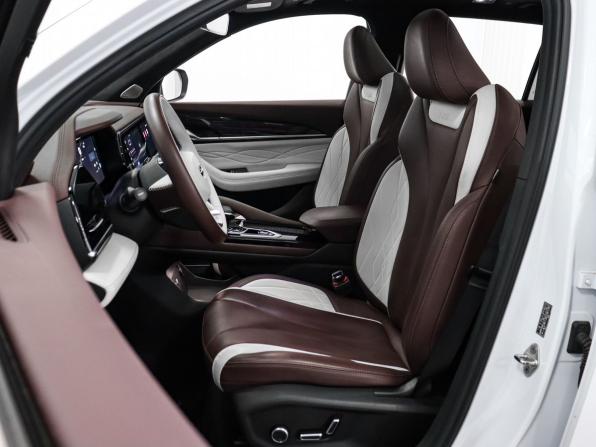 Geely Monjaro I с пробегом 2023 года, цена 3 380 000 рублей, 18606 км, внедорожник, Автокод Объявления
