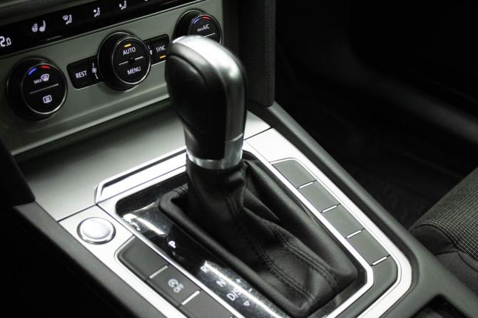Volkswagen Passat B8 с пробегом 2016 года, цена 1 849 000 рублей, 126048 км, седан, Автокод Объявления