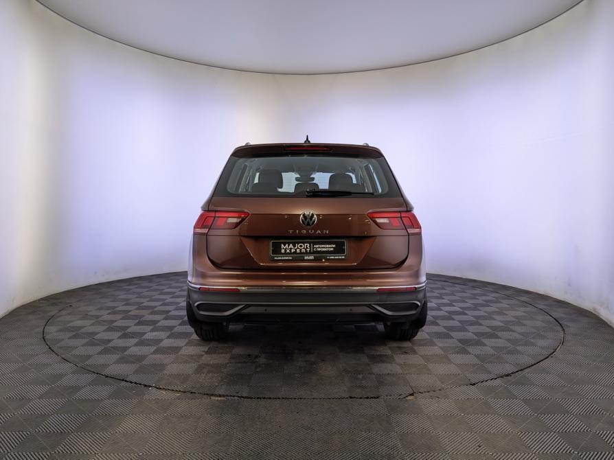 Volkswagen Tiguan II Рестайлинг Москва  - изображение 6