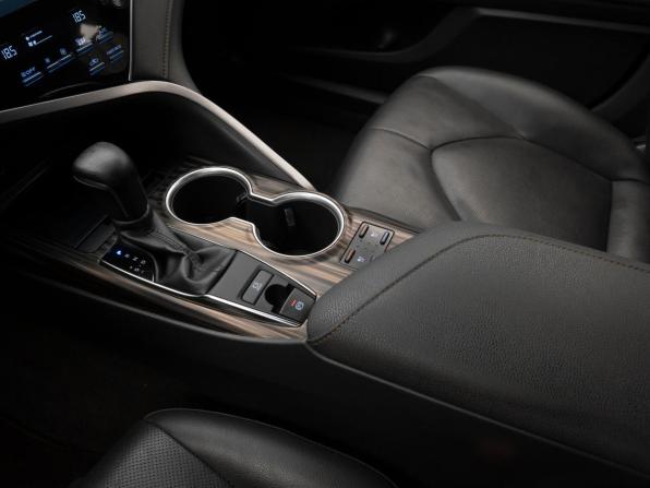 Toyota Camry VIII (XV70) с пробегом 2020 года, цена 3 250 000 рублей, 115883 км, седан, Автокод Объявления