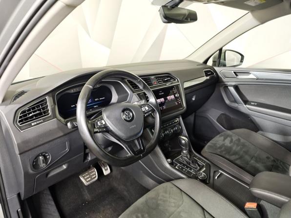 Volkswagen Tiguan II с пробегом 2018 года, цена 2 555 000 рублей, 73646 км, внедорожник, Автокод Объявления