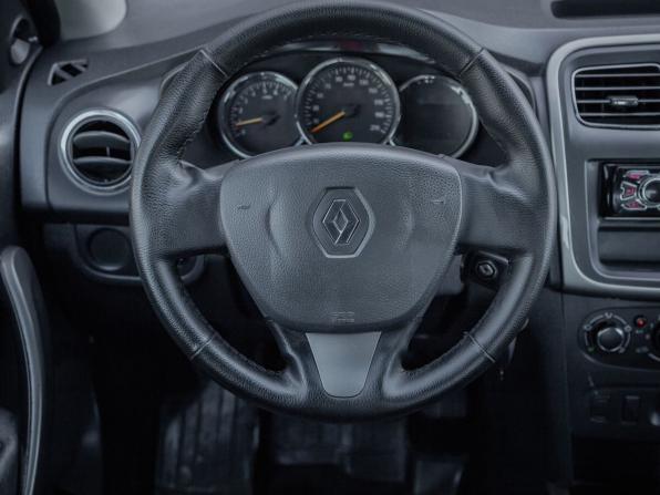 Renault Logan II с пробегом 2018 года, цена 460 000 рублей, 103000 км, седан, Автокод Объявления