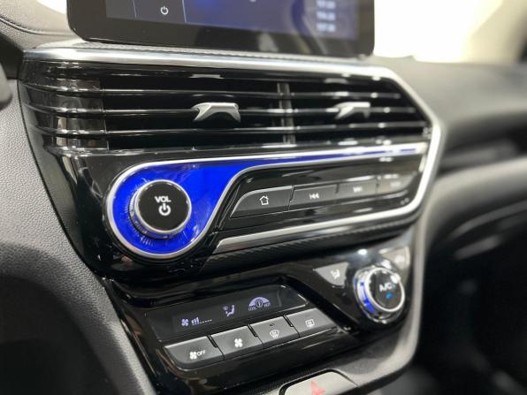 Changan Alsvin с пробегом 2023 года, цена 1 260 000 рублей, 4415 км, седан, Автокод Объявления