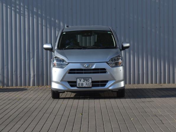 Daihatsu Mira e:S II с пробегом 2020 года, цена 649 000 рублей, 57900 км, хэтчбек, Автокод Объявления