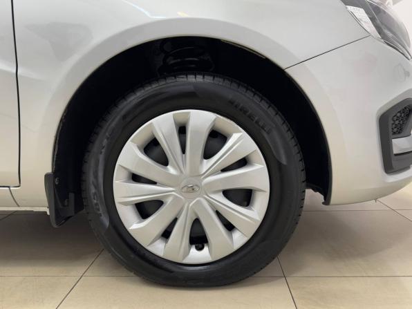 Lada (ВАЗ) Vesta I Рестайлинг (NG) с пробегом 2024 года, цена 1 269 000 рублей, 28500 км, седан, Автокод Объявления