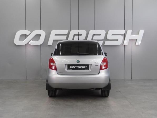 Skoda Fabia II Рестайлинг с пробегом 2012 года, цена 769 000 рублей, 212264 км, хэтчбек, Автокод Объявления