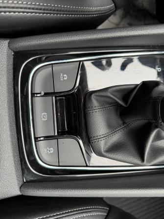 Skoda Karoq I с пробегом 2021 года, цена 2 649 000 рублей, 29000 км, внедорожник, Автокод Объявления