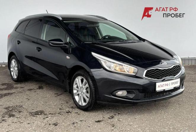 Kia Ceed I Рестайлинг с пробегом 2012 года, цена 795 000 рублей, 225338 км, хэтчбек, Автокод Объявления