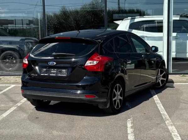 Ford Focus III с пробегом 2013 года, цена 575 000 рублей, 302355 км, хэтчбек, Автокод Объявления