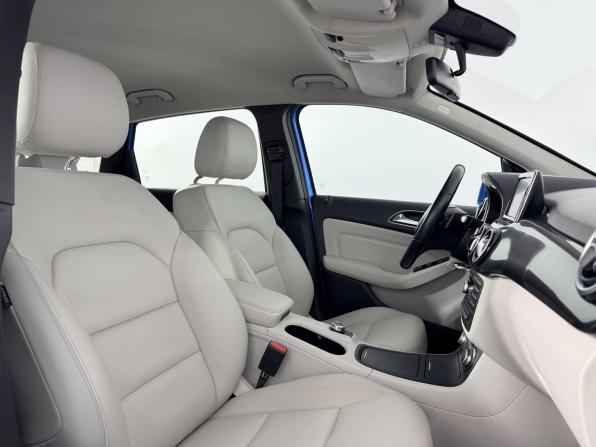 Mercedes-Benz B-Класс II (W246) с пробегом 2013 года, цена 1 390 000 рублей, 94507 км, хэтчбек, Автокод Объявления