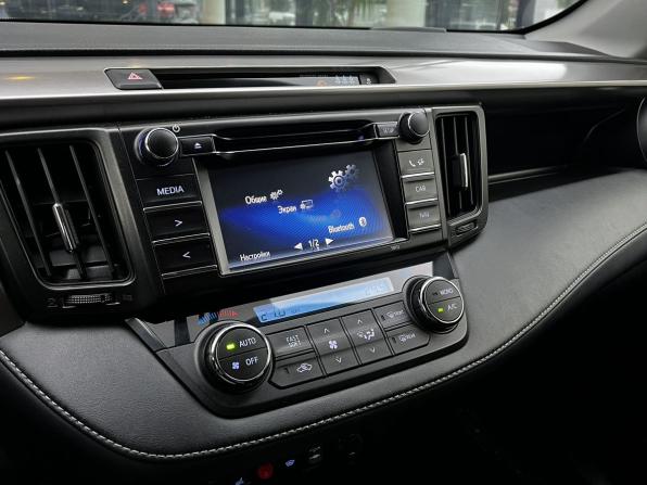 Toyota RAV4 IV (XA40) Рестайлинг с пробегом 2016 года, цена 2 190 000 рублей, 173220 км, внедорожник, Автокод Объявления