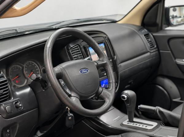 Ford Escape II с пробегом 2008 года, цена 899 000 рублей, 160000 км, внедорожник, Автокод Объявления
