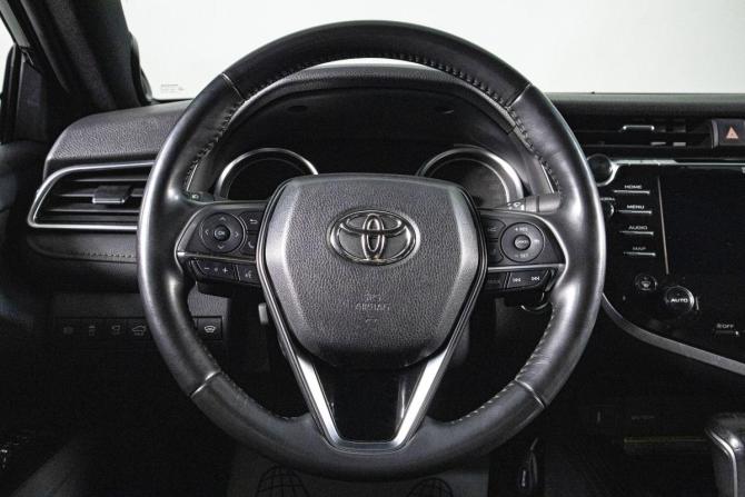Toyota Camry VIII (XV70) с пробегом 2020 года, цена 2 889 000 рублей, 98247 км, седан, Автокод Объявления