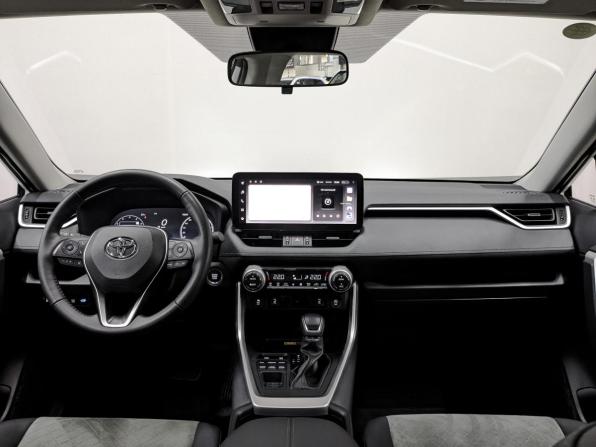 Toyota RAV4 V (XA50) с пробегом 2025 года, цена 3 880 000 рублей, 5170 км, внедорожник, Автокод Объявления
