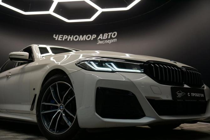 BMW 5 серии VII (G30/G31/G38) Рестайлинг с пробегом 2020 года, цена 4 980 000 рублей, 133467 км, седан, Автокод Объявления