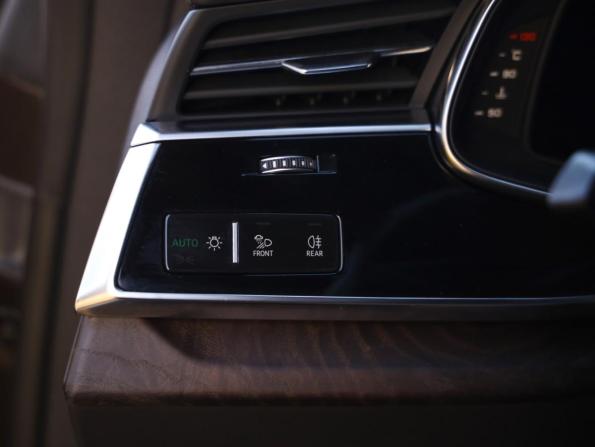 Audi Q8 I (4M) с пробегом 2019 года, цена 5 499 000 рублей, 91118 км, внедорожник, Автокод Объявления