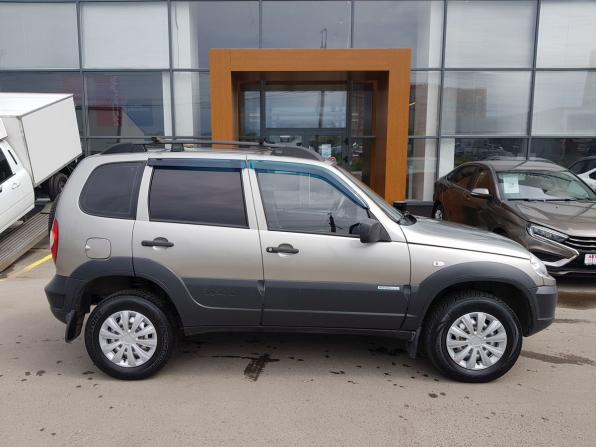 Chevrolet Niva I Рестайлинг с пробегом 2011 года, цена 565 000 рублей, 123982 км, внедорожник, Автокод Объявления