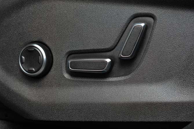 Geely Monjaro I с пробегом 2023 года, цена 3 899 000 рублей, 38800 км, внедорожник, Автокод Объявления