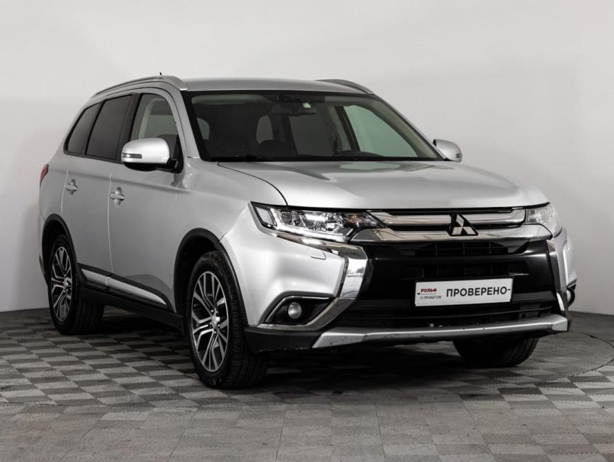 Mitsubishi Outlander III Рестайлинг 2 Санкт-Петербург  - изображение 3