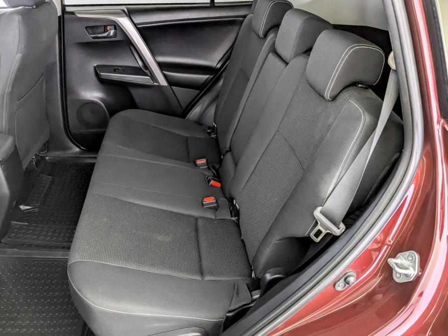 Toyota RAV4 IV (XA40) Рестайлинг Москва  - изображение 12
