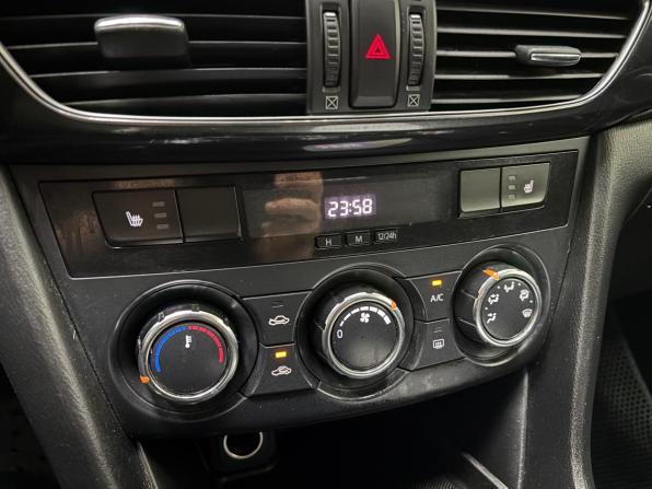 Mazda 6 III (GJ) с пробегом 2014 года, цена 1 245 000 рублей, 192972 км, седан, Автокод Объявления